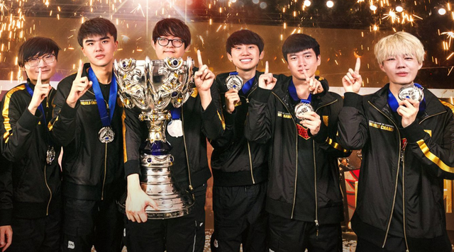 与克罗斯 与克罗斯