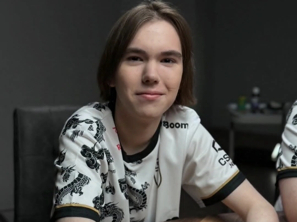 年轻天才总 年轻天才总