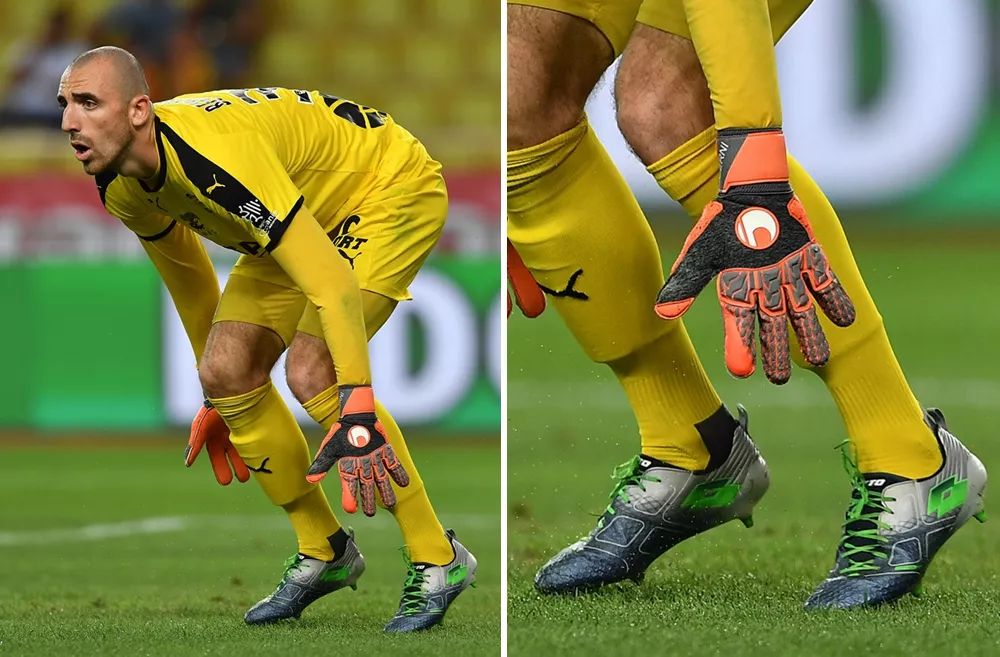 何在公共场 何在公共场